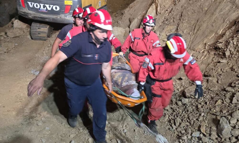 Kragujevački spasioci izvukli telo nastradalog radnika iz kamenoloma na Goču
