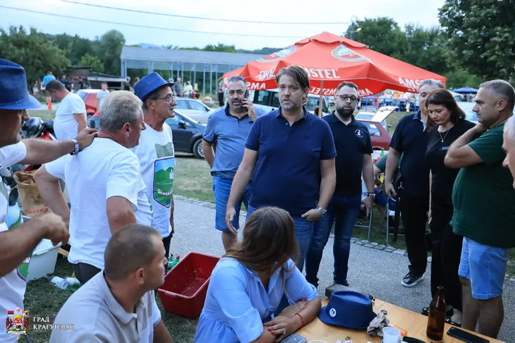 Popodne drugog dana stragaračke manifestacije proteklo u duhu ponosa na šumadijsko nasleđe