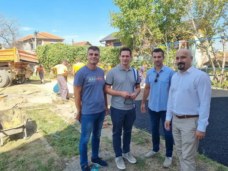 U naselju Pivara asfaltiran još jedan teren