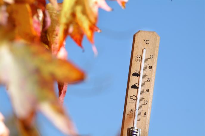 RHMZ UPOZORAVA: Miholjsko leto donelo opasno jesenje sunce – opekotine moguće već posle 30 minuta!