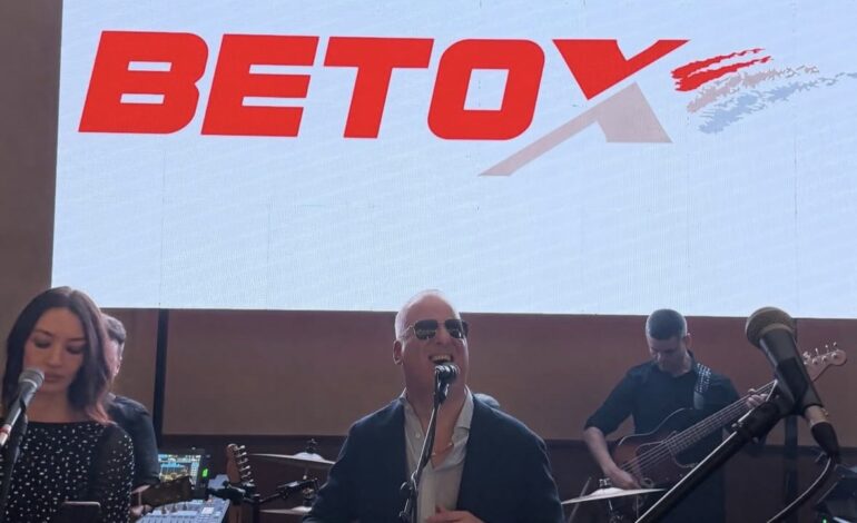 (VIDEO)Žurka za pamćenje: Betox ugostio Sašu Matića