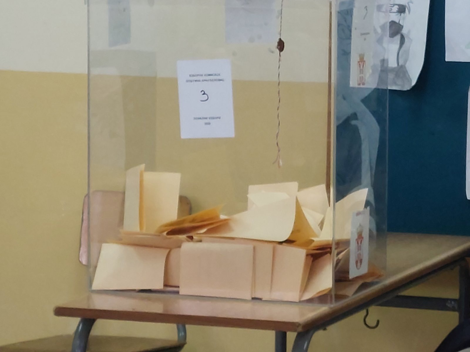 SNS Aranđelovac: Sudska odluka otvorila ozbiljna pitanja o zaštiti biračkog prava