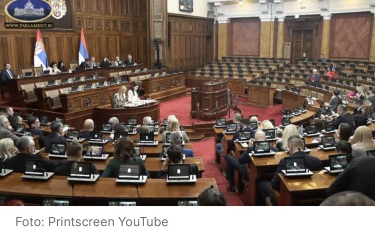 Vanredna sednica Skupštine Srbije sutra u 11 sati: Na dnevnom redu glasanje o poverenju Vladi