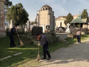 JKP Šumadija uređuje groblja pred Pobusani ponedeljak