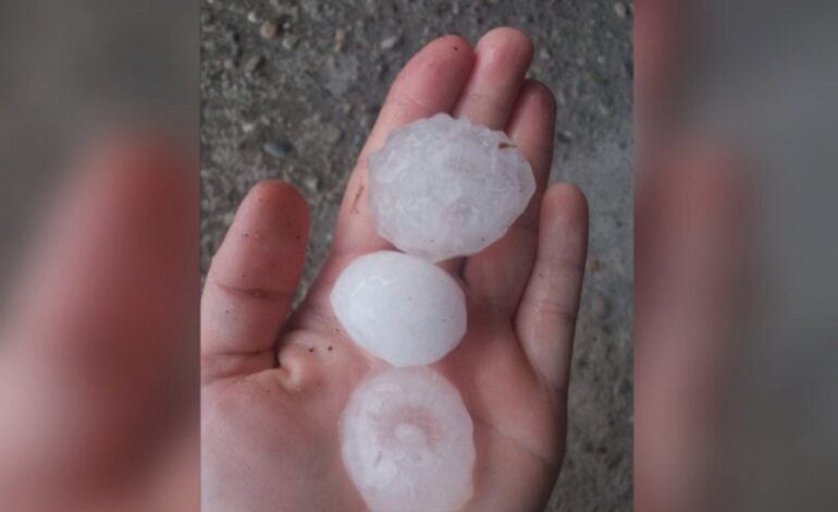 Nevreme praćeno gradom pogodilo Kragujevac