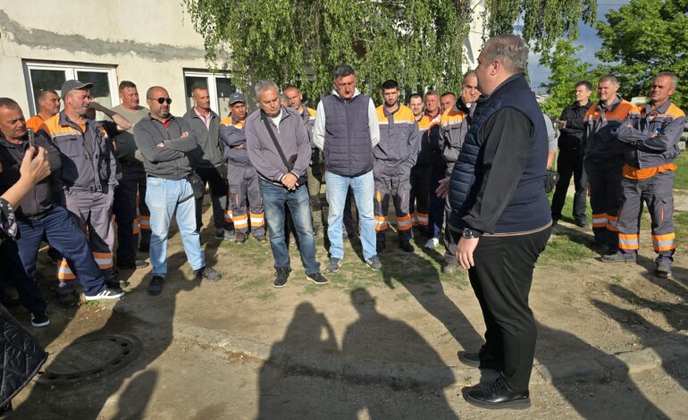 Četiri ekipe svakodnevno na terenu: Grad i JKP Šumadija kreću u veliku akciju sanacije udarnih rupa