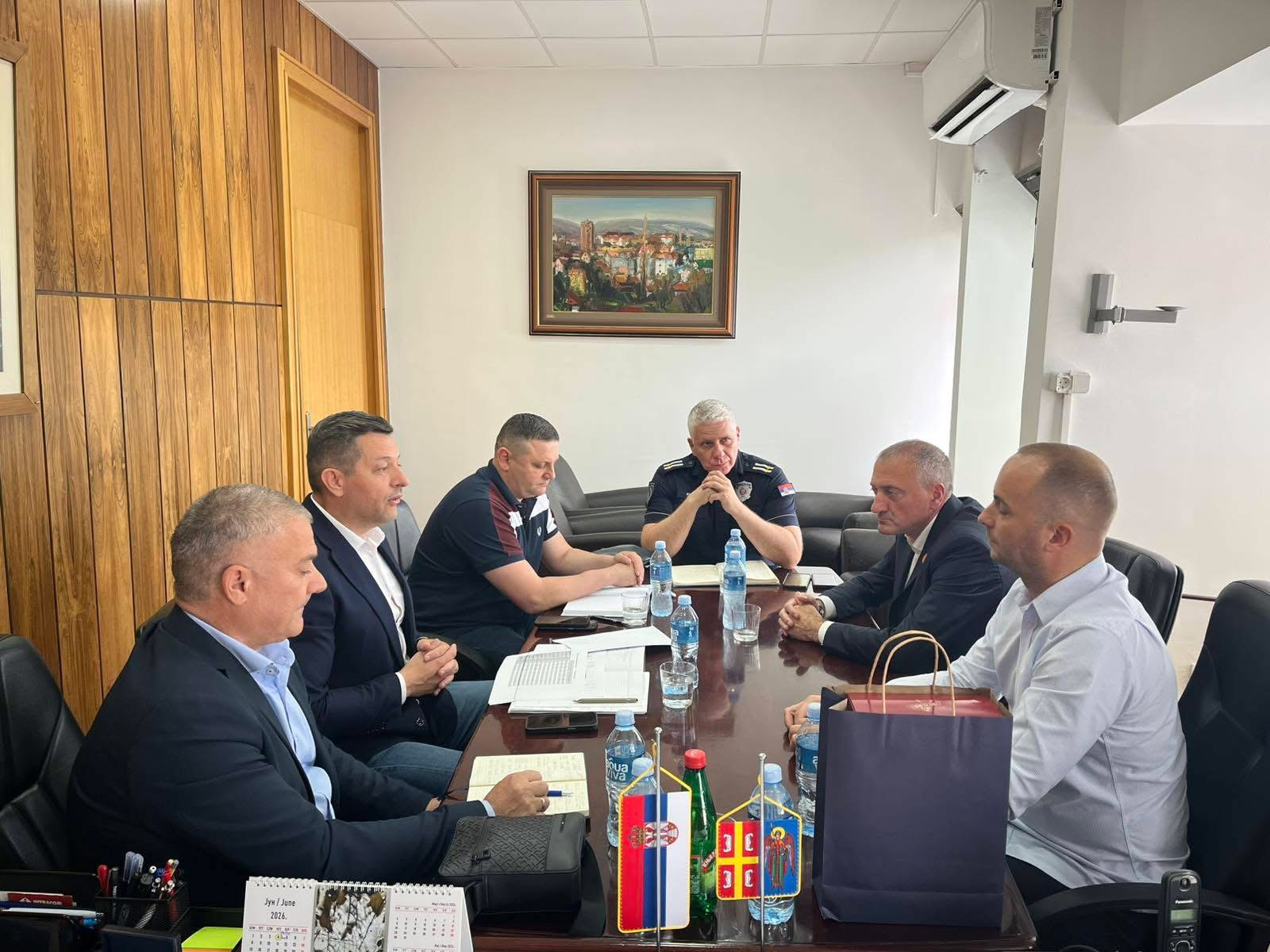 ORLIĆ I ŠEBEK RAZGOVARALI O BEZBEDNOSTI: Nastavlja se saradnja opštine Aranđelovac i policije Kragujevac