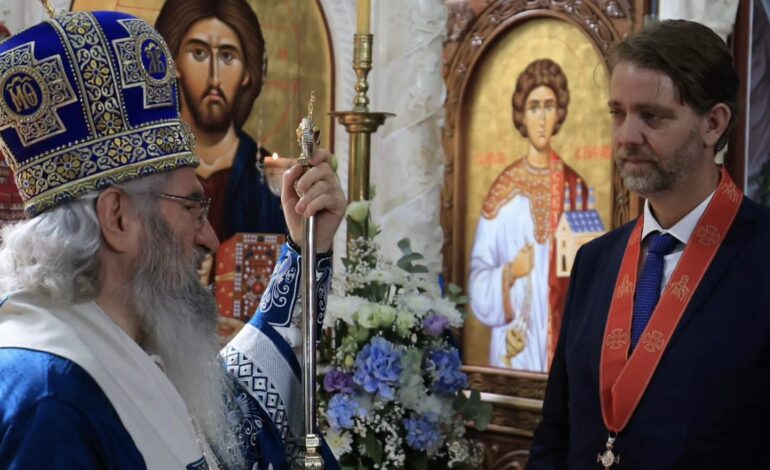 Gradonačelniku Kragujevca Nikoli Dašiću uručen Orden vožda Karađorđa