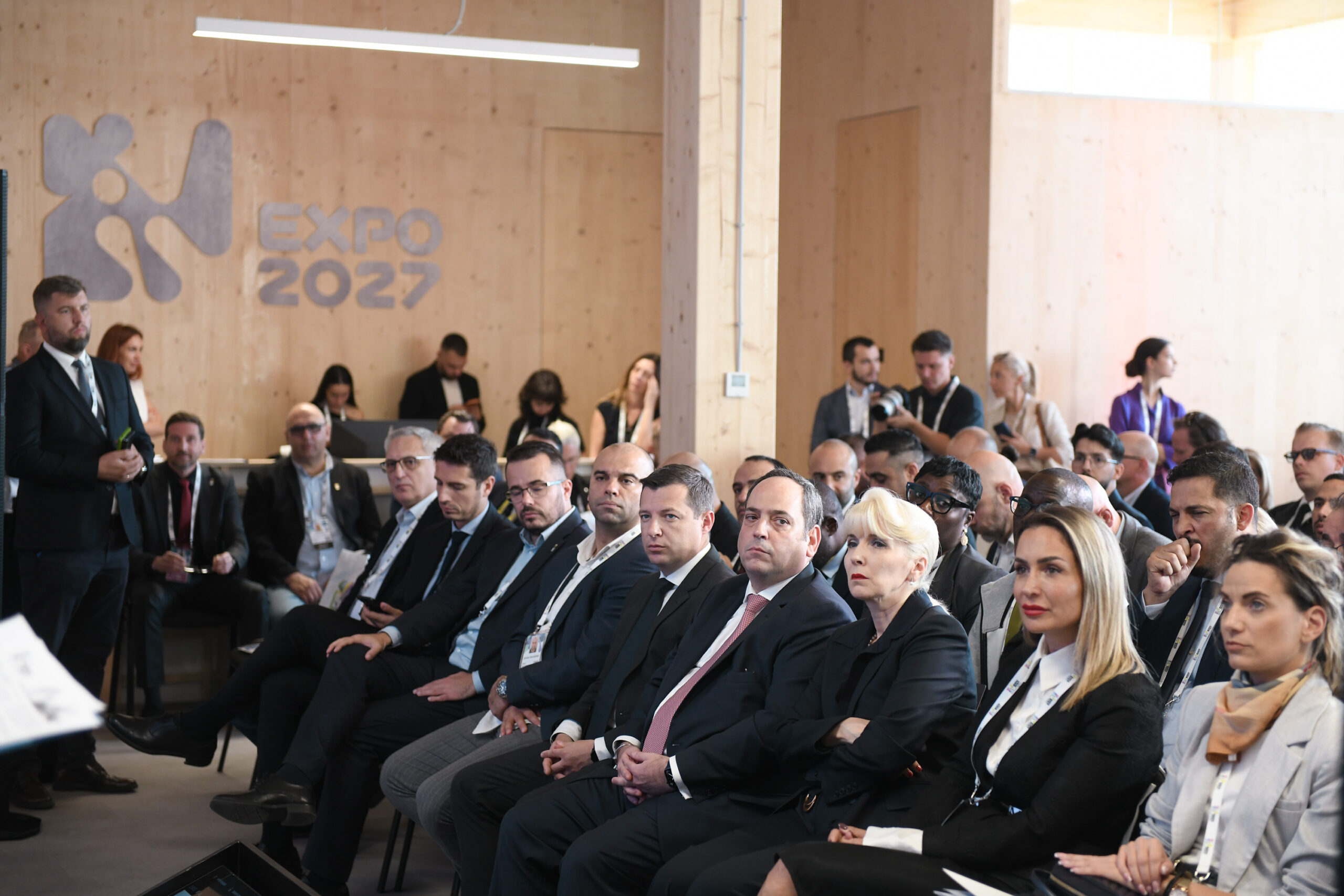EXPO 2027 ulazi u novu fazu: Više od 250 predstavnika iz 43 zemlje stiglo u Beograd, Kerkenzес pohvalio organizaciju